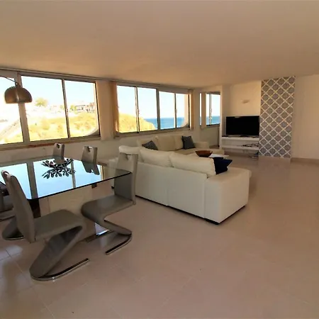 Happy Place - 阿尔布费拉